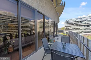 700 New Hampshire Ave NW, Washington, DC 20037 - Photo 13