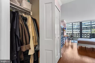 700 New Hampshire Avenue NW #712, Washington, DC 20037 - Photo 27