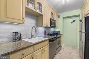 700 New Hampshire Ave NW, Washington, DC 20037 - Photo 9