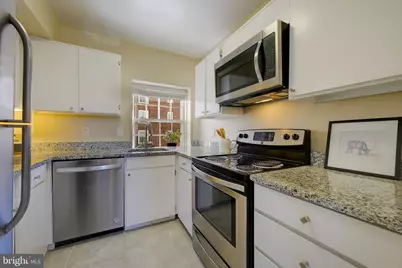 3690 38th Street NW #C237, Washington, DC 20016 - Photo 9