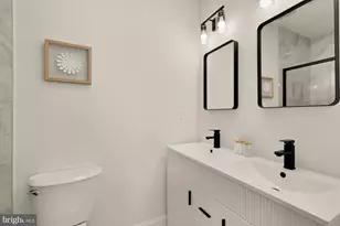 1120 Owen Pl NE, Washington, DC 20002 - Photo 21