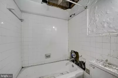 1669 Columbia Road NW #312, Washington, DC 20009 - Photo 23