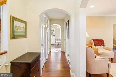 5833 Nebraska Avenue NW, Washington, DC 20015 - Photo 3