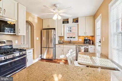 5833 Nebraska Avenue NW, Washington, DC 20015 - Photo 19