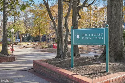 350 G Street SW #N302, Washington, DC 20024 - Photo 27