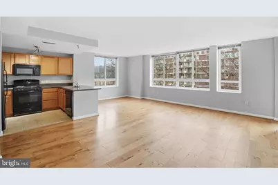 350 G Street SW #N302, Washington, DC 20024 - Photo 1
