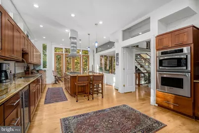 2807 Chesterfield Place NW, Washington, DC 20008 - Photo 9