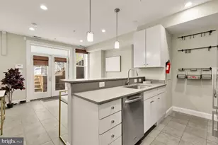 2714 Ontario Rd NW, Washington, DC 20009 - Photo 9