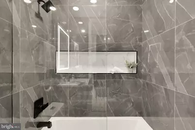 2305 Nicholson SE #202, Washington, DC 20020 - Photo 21