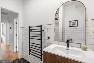 41 V St NW, Washington, DC 20001 - Photo 25