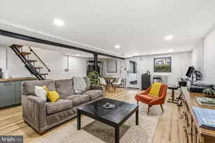 41 V St NW, Washington, DC 20001 - Photo 27