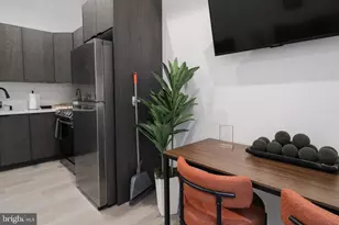 1318 9th St NW, Washington, DC 20001 - Photo 5