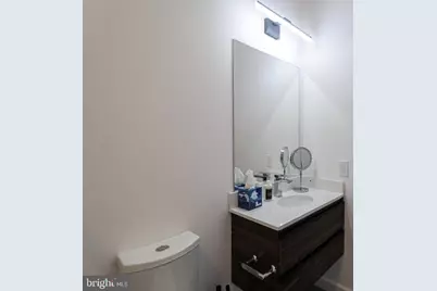 1318 9th Street NW #5, Washington, DC 20001 - Photo 11