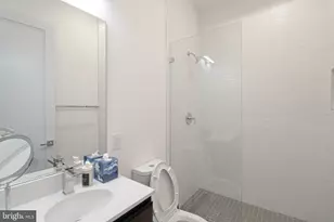 1318 9th St NW, Washington, DC 20001 - Photo 11