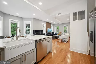 522 F Street NE, Washington, DC 20002 - Photo 9