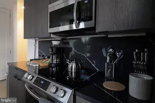 1318 9th St NW, Washington, DC 20001 - Photo 9