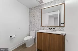 1332 8th St NW, Washington, DC 20001 - Photo 9