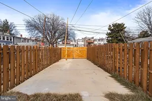 1118 Neal St NE, Washington, DC 20002 - Photo 23