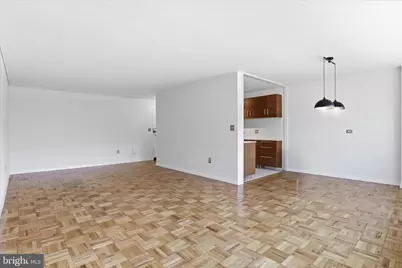 4600 Connecticut Avenue NW #423, Washington, DC 20008 - Photo 7