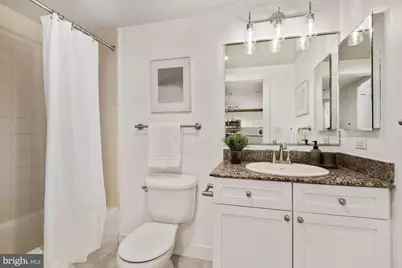 777 7th Street NW #1013, Washington, DC 20001 - Photo 17