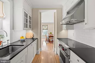 1657 31st St NW, Washington, DC 20007 - Photo 17