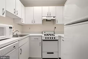 1239 Vermont Ave NW, Washington, DC 20005 - Photo 5