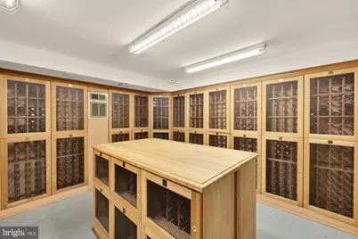 215 I Street NE #311, Washington, DC 20002 - Photo 33