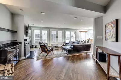 2370 Champlain Street NW #34, Washington, DC 20009 - Photo 11