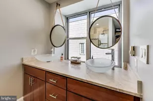 2370 Champlain St NW, Washington, DC 20009 - Photo 15