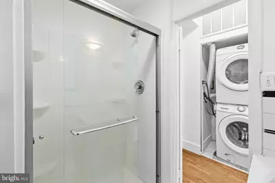 1021 Columbia Road NW, Washington, DC 20001 - Photo 29