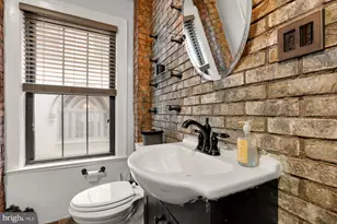 1613 Harvard St NW, Washington, DC 20009 - Photo 23