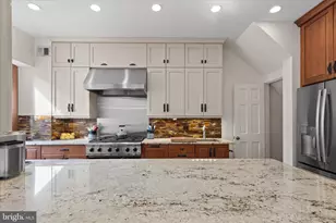 2828 27th St NW, Washington, DC 20008 - Photo 13