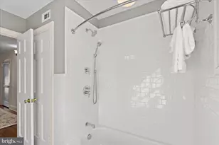 2828 27th St NW, Washington, DC 20008 - Photo 37