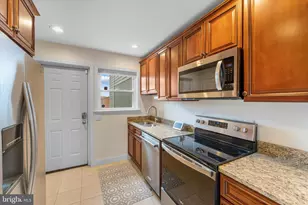 1527 K St SE, Washington, DC 20003 - Photo 13