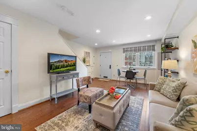 1527 K Street SE, Washington, DC 20003 - Photo 9