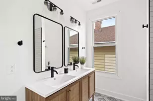 2321 High St SE, Washington, DC 20020 - Photo 21