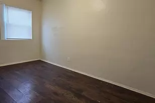 911 Bellevue St SE, Washington, DC 20032 - Photo 5