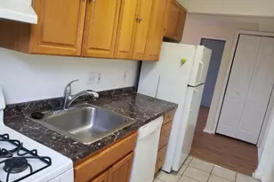 3865 Halley Terrace SE, Washington, DC 20032 - Photo 5