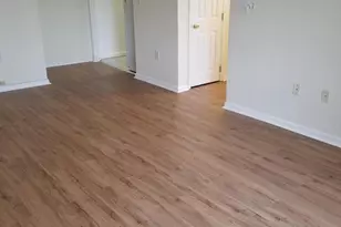 3865 Halley Terrace SE, Washington, DC 20032 - Photo 9