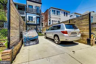 25 U St NE, Washington, DC 20002 - Photo 29