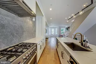 25 U St NE, Washington, DC 20002 - Photo 9