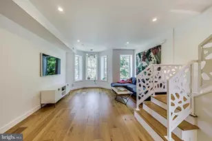 25 U St NE, Washington, DC 20002 - Photo 5