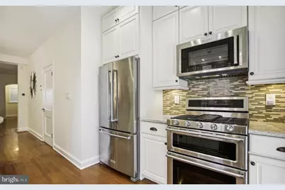 1770 Hobart Street NW, Washington, DC 20009 - Photo 11