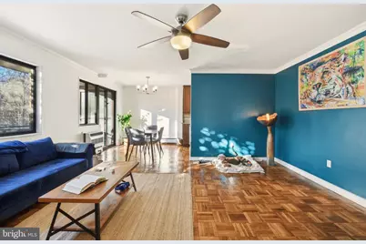 2325 42nd Street NW #204, Washington, DC 20007 - Photo 1