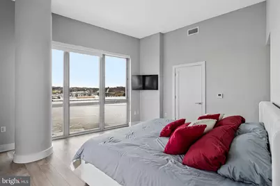 88 V Street SW #801, Washington, DC 20024 - Photo 27