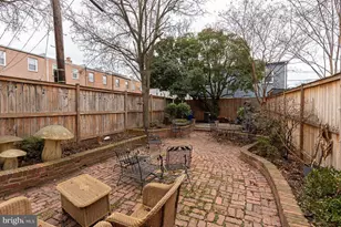 315 12th St SE, Washington, DC 20003 - Photo 21