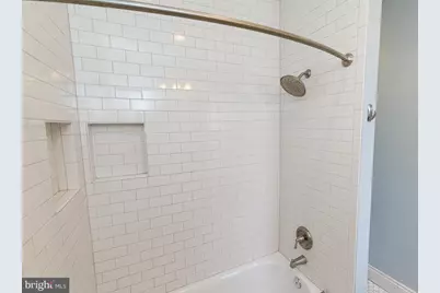 809 Kentucky Avenue SE, Washington, DC 20003 - Photo 37