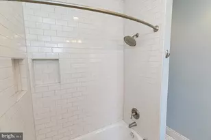 809 Kentucky Ave SE, Washington, DC 20003 - Photo 37