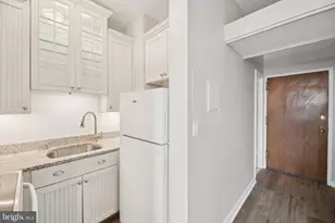 1615 Q St NW, Washington, DC 20009 - Photo 23