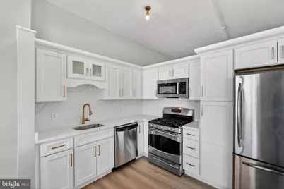 811 4th Street NW #1215, Washington, DC 20001 - Photo 17